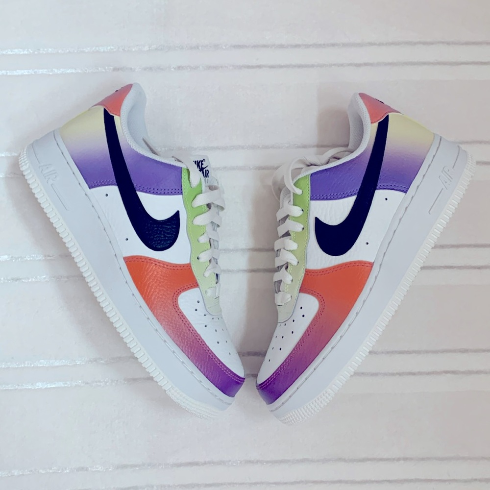 NIKE AIR FORCE 1 LOW TOP WHITE MULTI-COLOR GRADIENT LEATHER SNEAKERS